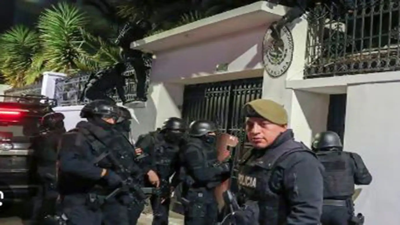 Meksika, Ekvador Büyükelçiliği Faaliyetlerini Süresiz Askıya Aldı