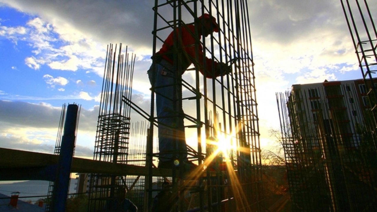 İnşaat sektörü babalara geldi! Demir fiyatları indi! Çimento ve beton fiyatları ok gibi çıktı