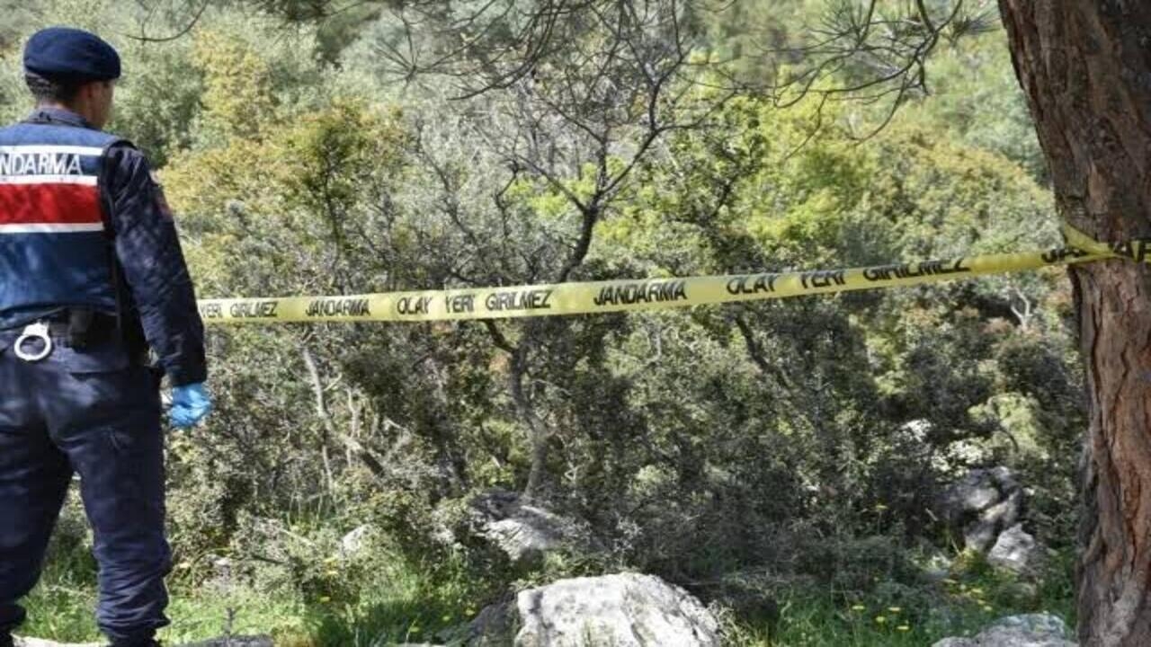 İzmir'de Bulunan Kemiklerin 6 Sene Önce Firar Eden Askere Ait Olduğu Belirlendi