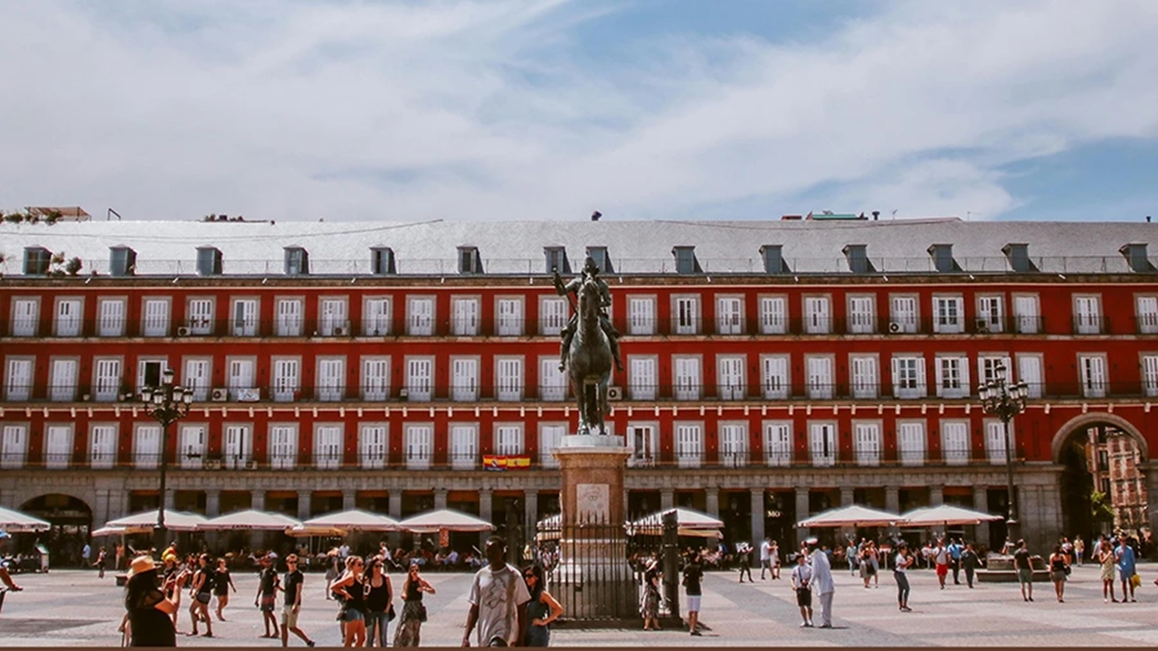 İspanya'da Turistlere Karşı Dolandırıcılık İddiaları Artıyor