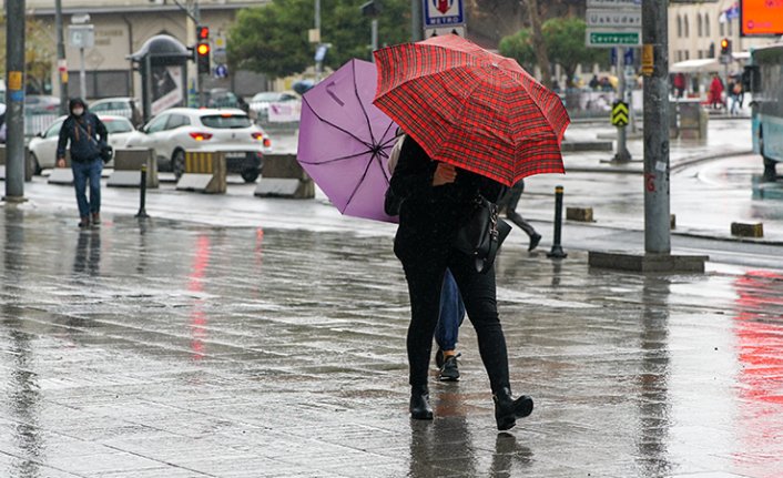 Meteoroloji'den 3 bölge için sağanak yağış uyarısı