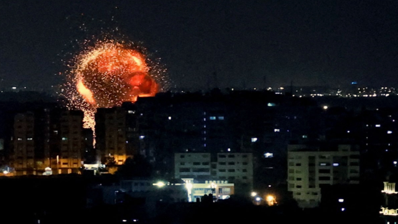 İsrail'in İran'a Yönelik Saldırısında Irak ve Suriye'de de Patlama Sesleri Duyuldu
