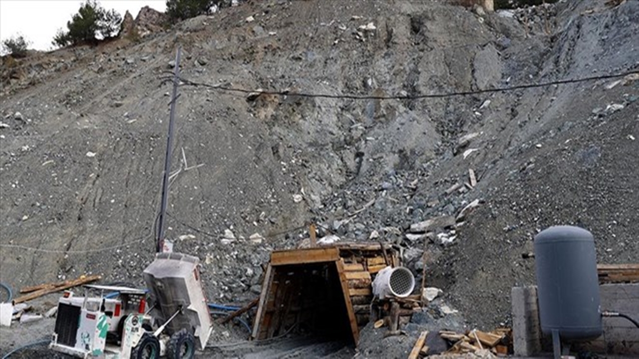 Zonguldak'ta Ruhsatsız 3 Maden Ocağı Kapatıldı