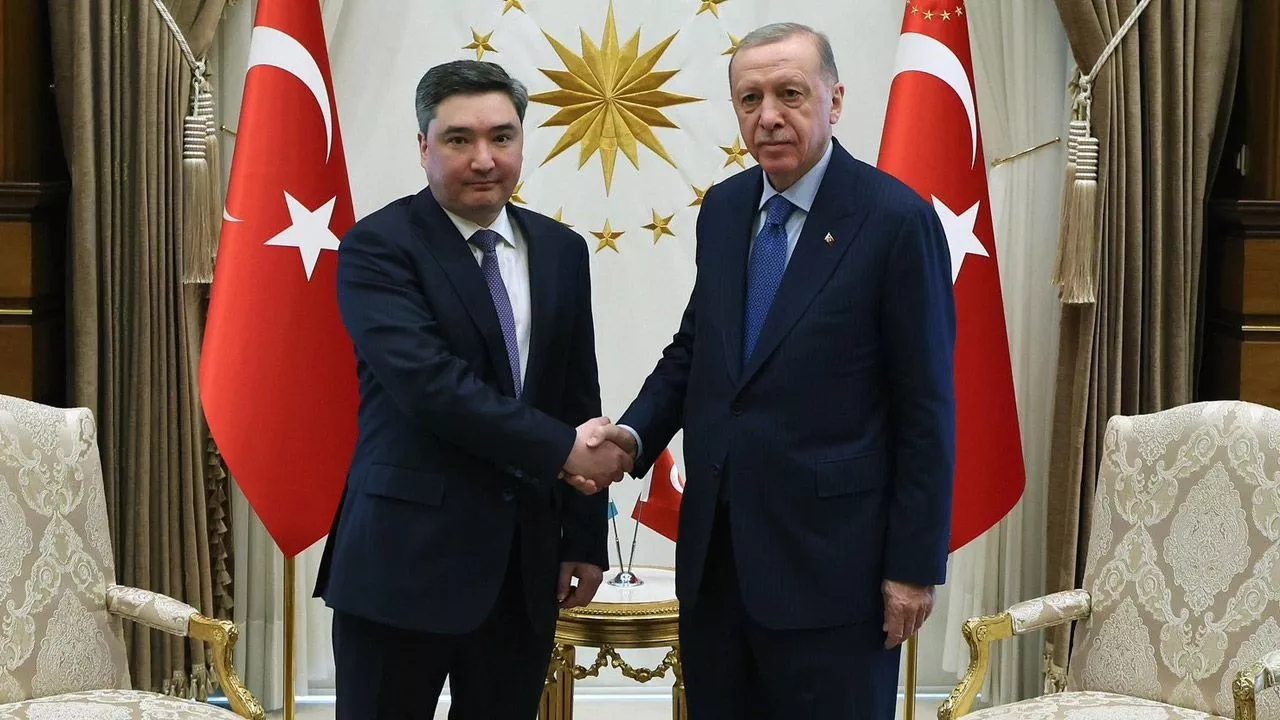 Cumhurbaşkanı Erdoğan Kazakistan Başbakanı ile Görüştü