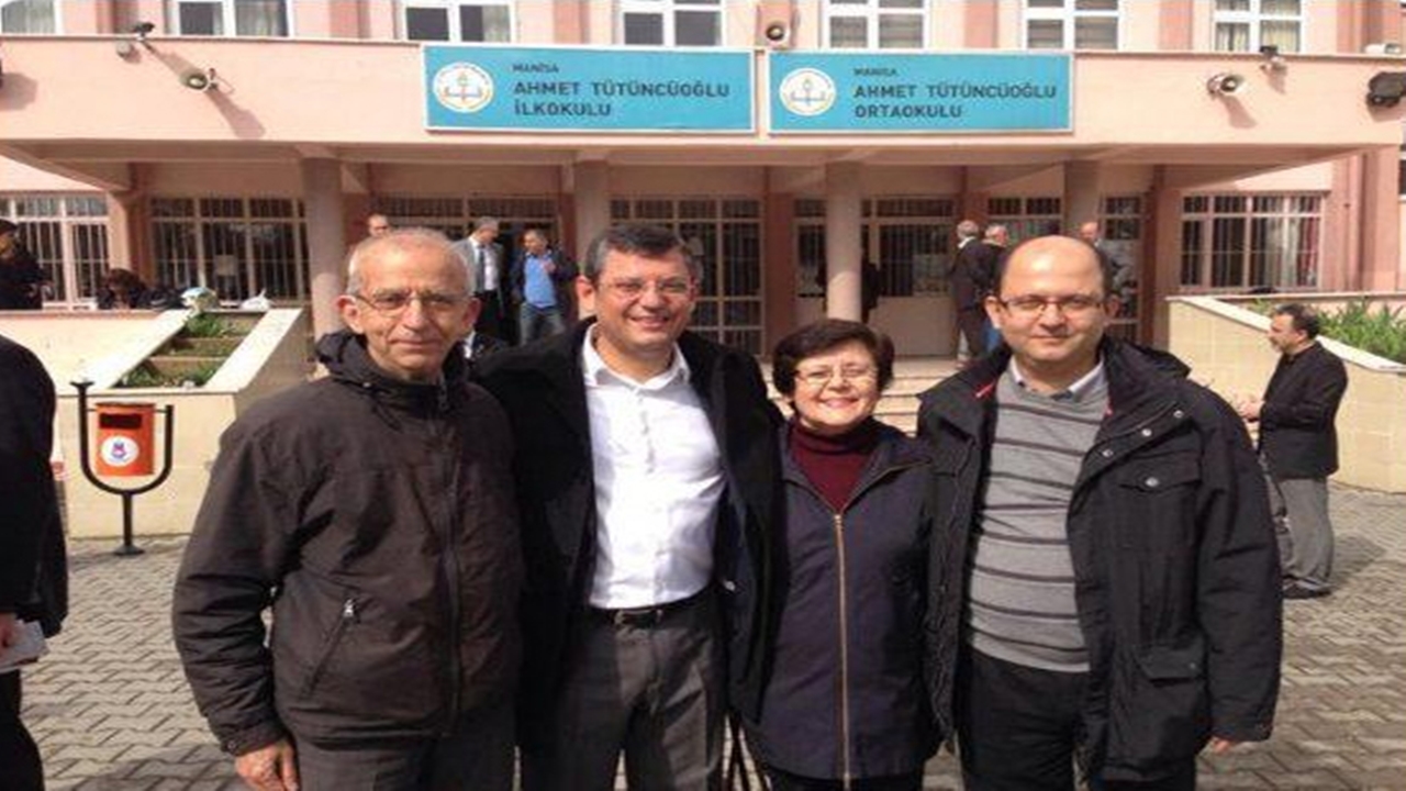 CHP Genel Başkanı Özgür Özel Kardeşinin Uzun Zamandır İşsiz Olduğunu Açıkladı