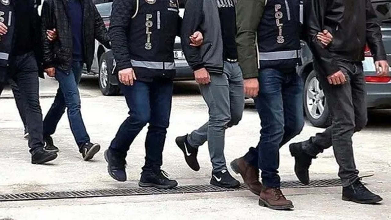 FETÖ'ye Büyük Darbe: 36 Kişi Gözaltına Alındı