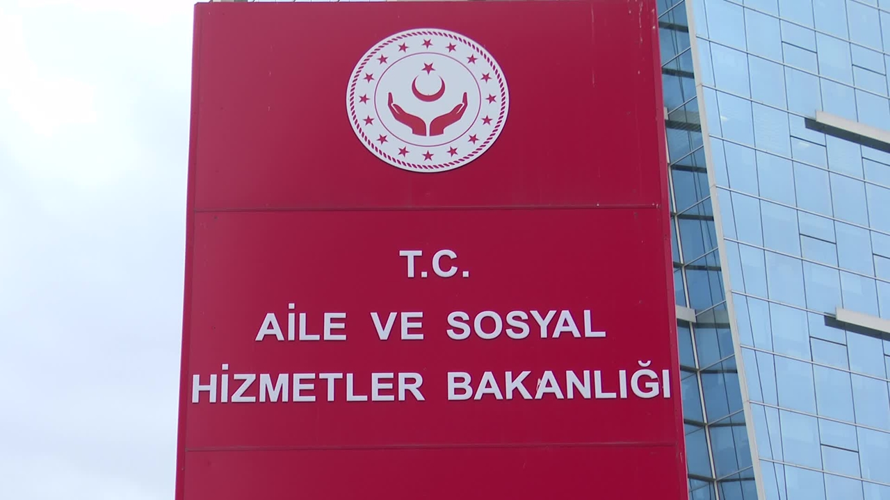 Aile ve Sosyal Hizmetler Bakanlığı'ndan 878 Milyon Lira Sosyal ve Ekonomik Yardım