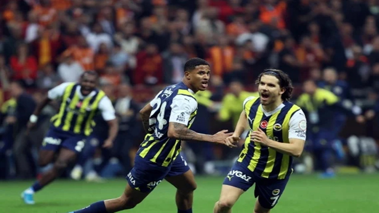 Fenerbahçe'den 15 Yıl Sonra Bir İlk: Derbilerde Tarihi Başarı