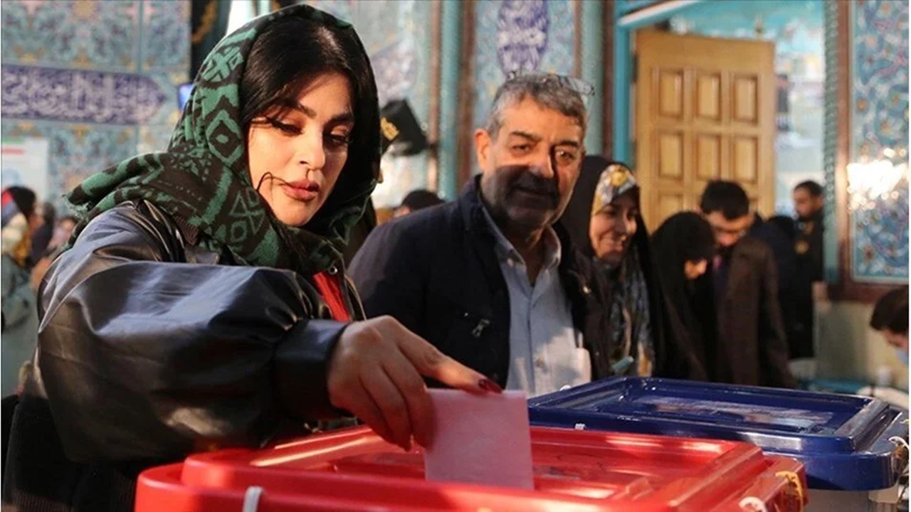 İran'da 28 Haziran'da Cumhurbaşkanlığı Seçimi Gerçekleşecek