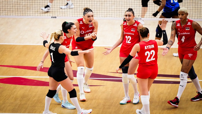 Filenin Sultanları Dünya Şampiyonası Finalinde İtalya ile Karşılaşacak