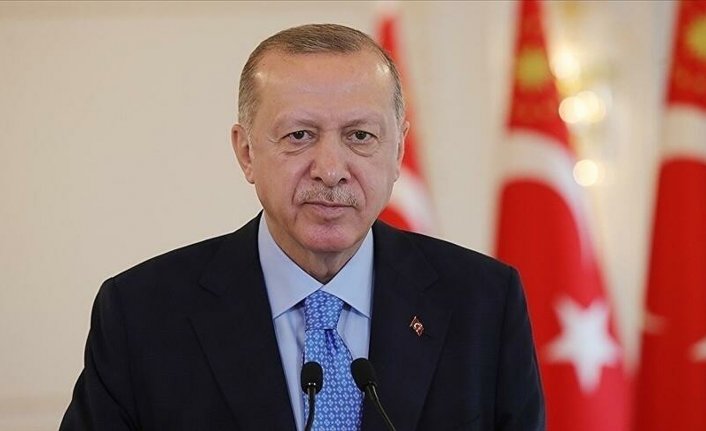 Cumhurbaşkanı Erdoğan'dan asgari ücrete ek zam açıklaması