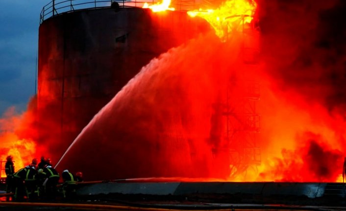 Lviv’deki yakıt deposunda çıkan yangın söndürüldü