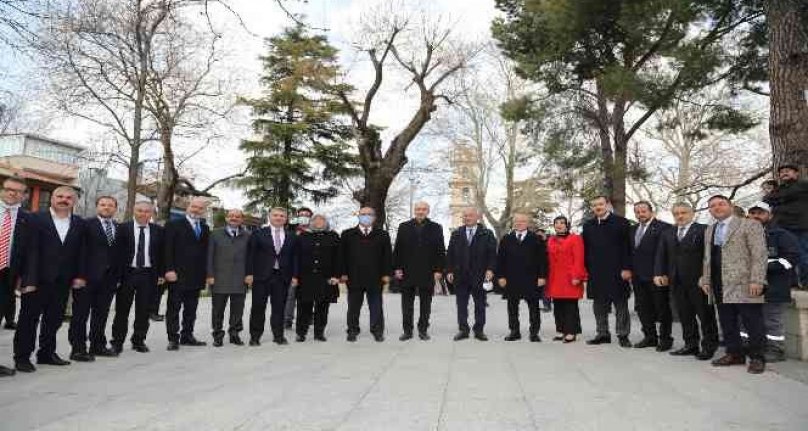 Numan Kurtulmuş'tan Bursa'da tarih turu