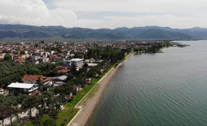 İznik'te tarihi bazilika yeniden sulara gömüldü