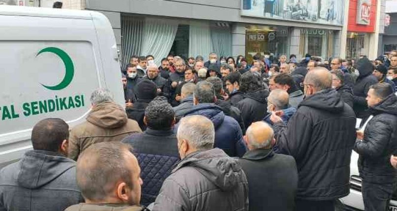 Bursa'da kalp krizi geçiren sendikacıya acı veda