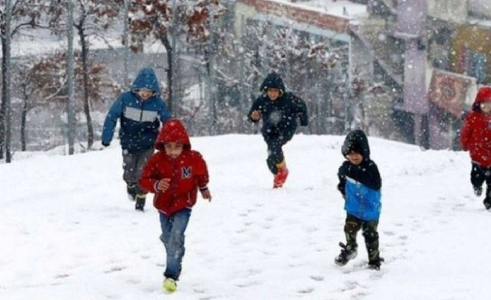 Valilikler duyurdu! Peş peşe tatil haberleri