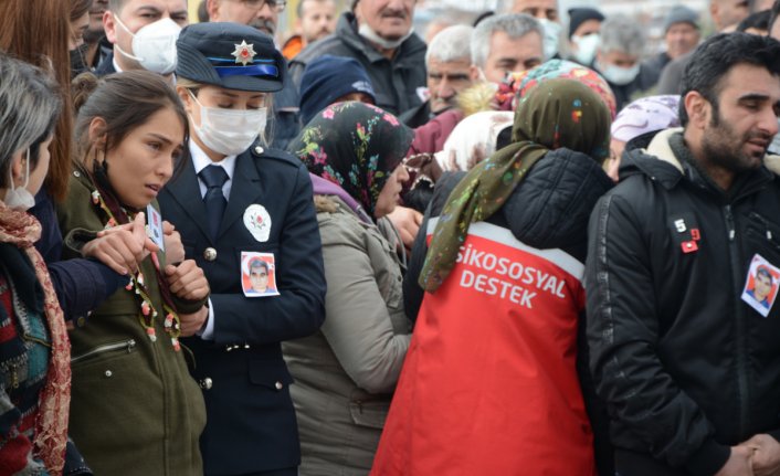 Balıkesir'de Şehit polis son yolculuğuna uğurlandı