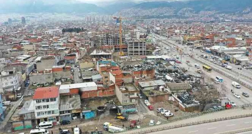 Bursa'da Beşyol'a değer katacak yıkımlar sürüyor