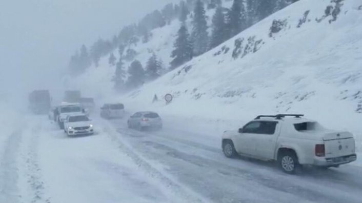 Antalya-Konya karayolu tüm araç trafiğine açıldı