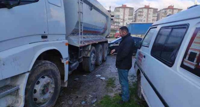 Bursa'da hırsızlar kamyonları hedef aldı