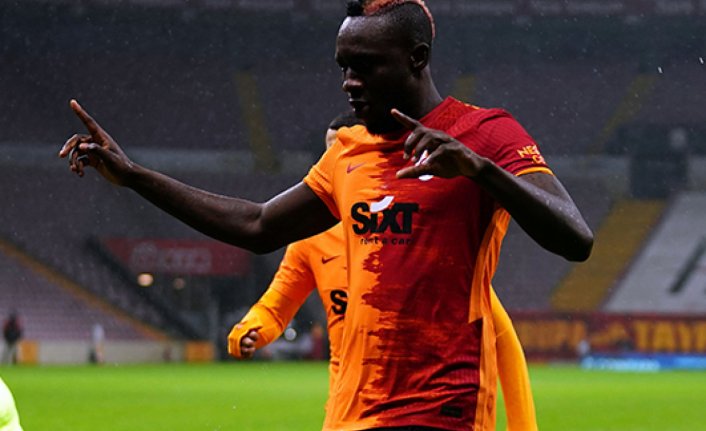 Galatasaray'da Mbaye Diagne'nin sözleşmesi feshedildi!