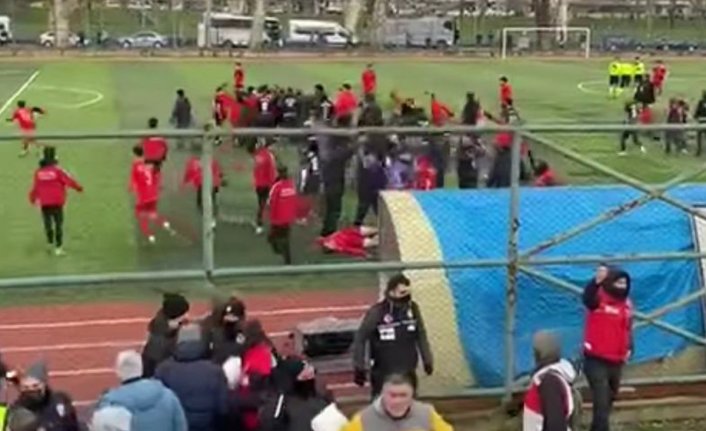 Amatör maçta ortalık savaş alanına döndü: 4 futbolcu yaralı