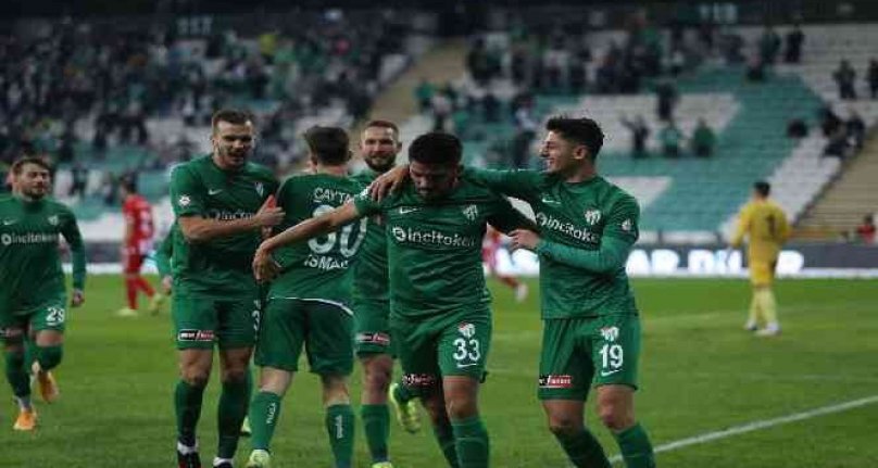 Bursaspor 6 maçlık seriyi bozmak istiyor