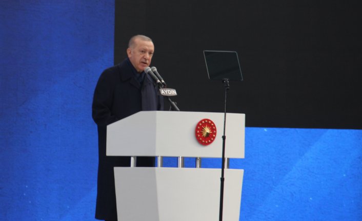 Cumhurbaşkanı Erdoğan: 'Türk ekonomisine güvenen herkese sahip çıkıyoruz'