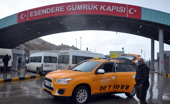 Esendere Sınır Kapısı tekrar geçişlere açıldı