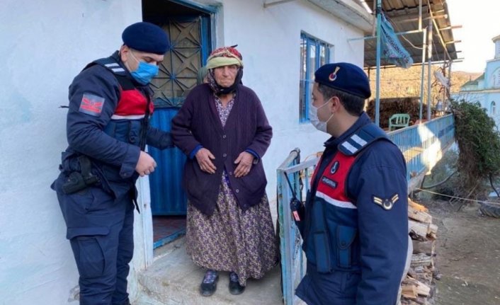 Kayıp olarak aranıyordu... Yaşlı kadın akrabasının evinde bulundu