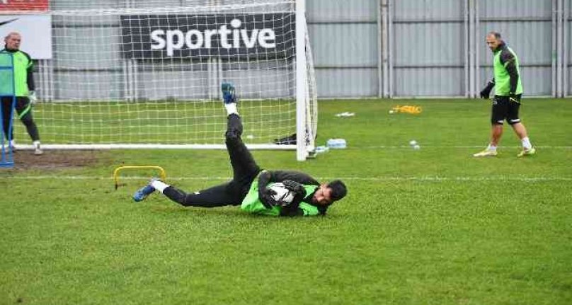 Bursaspor'da Büyükşehir Belediye Erzurumspor maçı hazırlıkları sürüyor