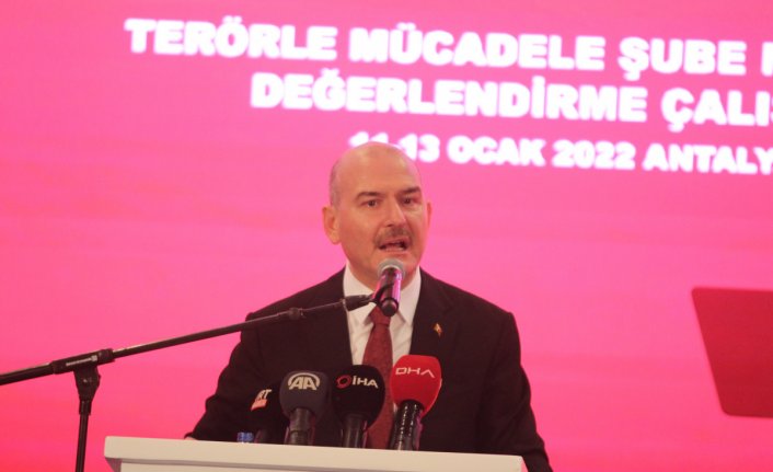 İçişleri Bakanı Soylu'dan sert sözler: 'TBMM'ye girmekle terörist sıfatınız kaybolmaz'