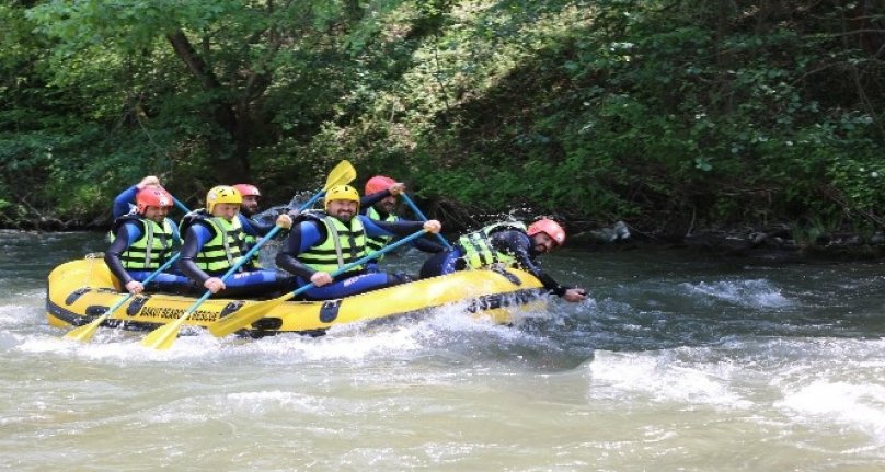 Bursa Orhaneli'de rafting heyecanı başlıyor