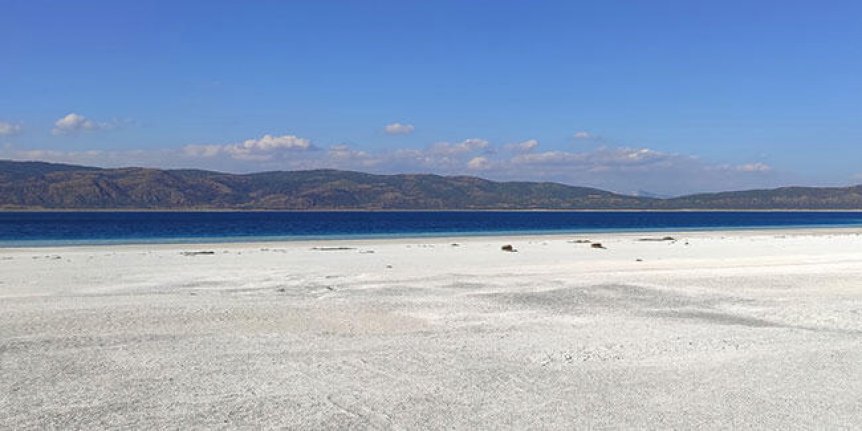 Tabiat Varlıklarını Koruma Genel Müdürü Kahraman'dan Salda Gölü açıklaması