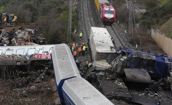 Yunanistan'da tren faciası sonrası grev ve eylemler büyüyor