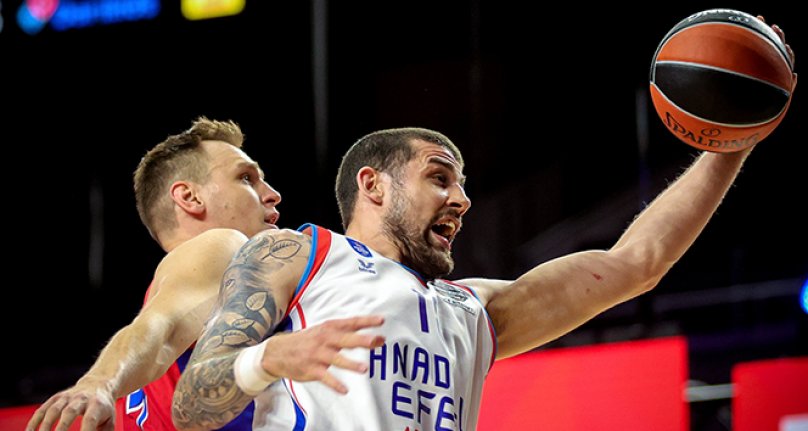 Anadolu Efes'in rakibi, Barcelona oldu