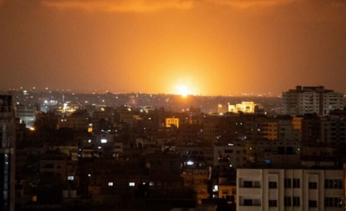 İsrail'den Gazze'ye hava saldırısı: 12 ölü...