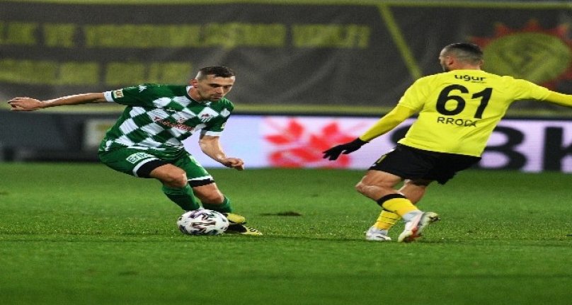 Bursaspor'da en çok formayı Burak Altıparmak terletti