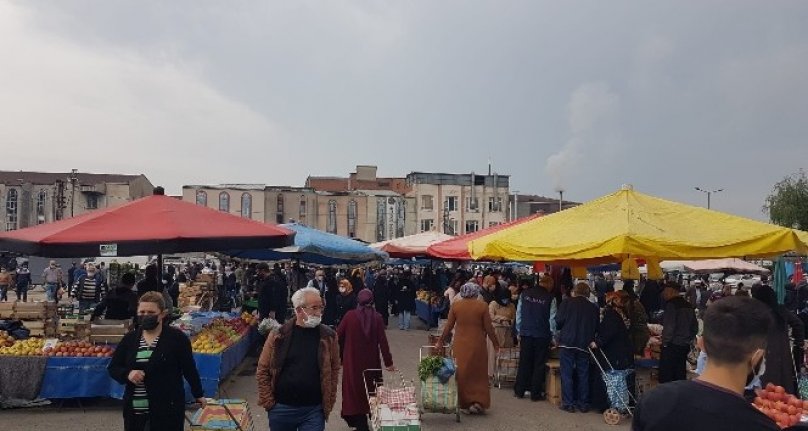 Bursa'da pazar yerleri havadan görüntülendi