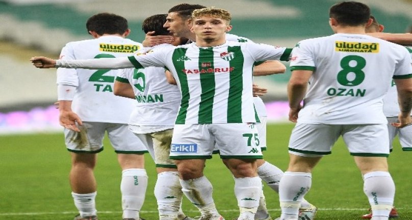 Bursaspor'un yeni golcüsü Eren Güler