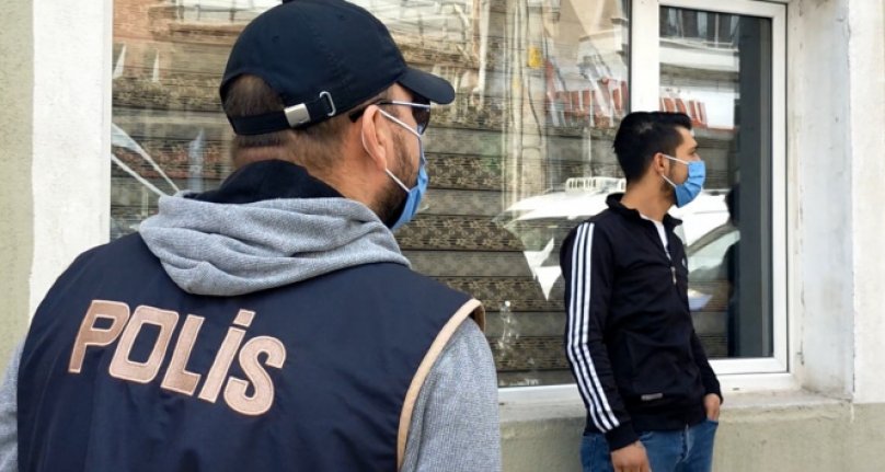 Karantina firarisi markete giderken yakalandı! 'Artık ekmek de yemeyeceğim'