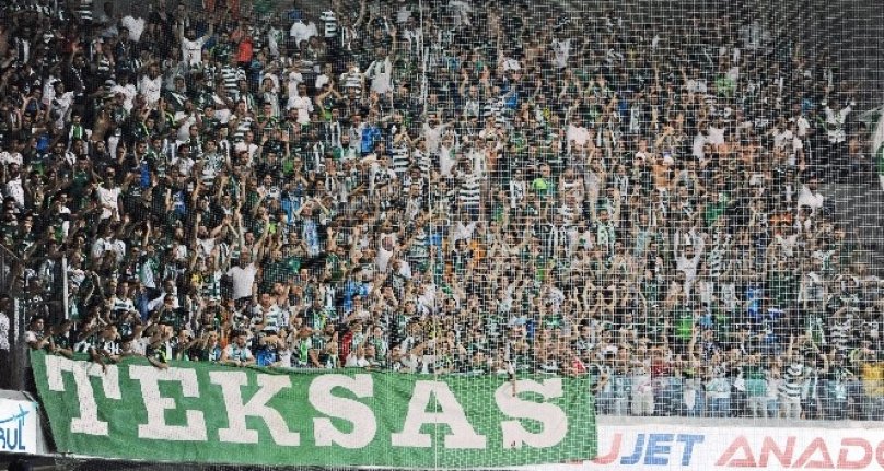 Bursaspor taraftar grubundan Başkan Erkan Kamat'a sert mesaj