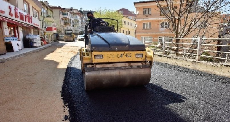 Bursa Yıldırım'da yollar yenileniyor