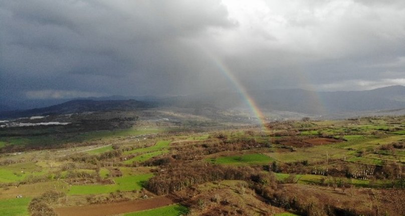 Bursa'da gök kuşağı güzelliği