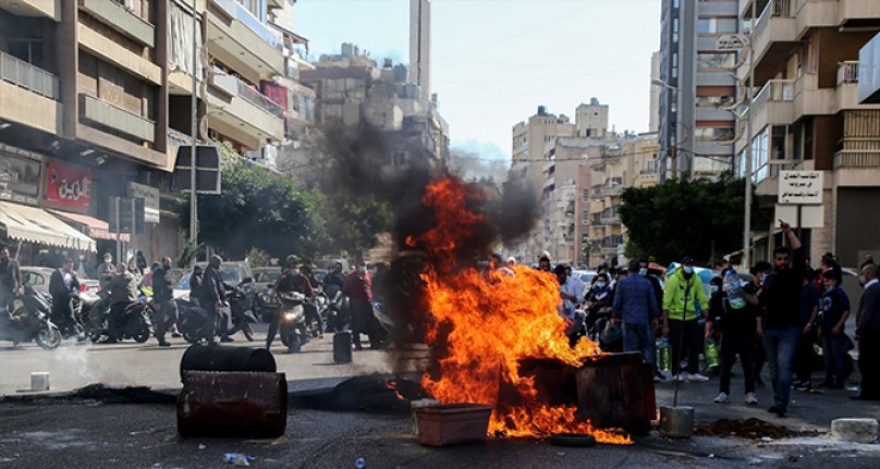 Lübnan'da ekonomik kriz protestoları sürüyor!