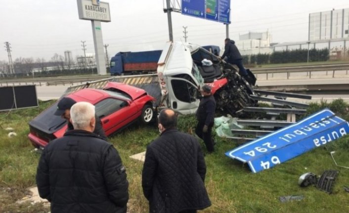 Bursa'da oto kurtarıcı kaza yaptı: 1 yaralı