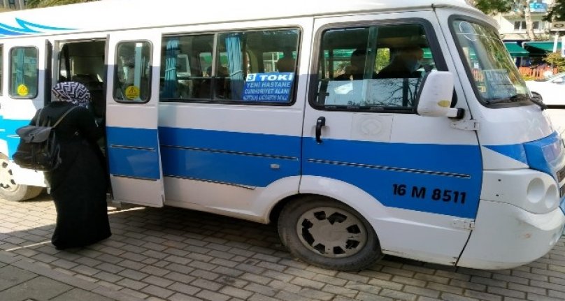 Bursa'da minibüsçüler pandemiye direndi