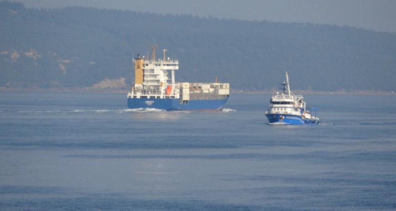 Çanakkale Boğazı tek yönlü gemi trafiğine kapatıldı!