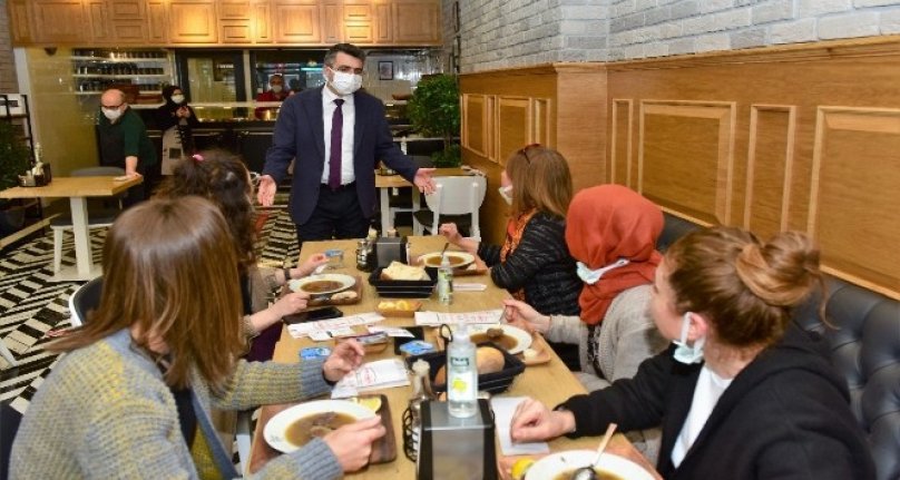 Kepenk açan esnafa Yıldırım Belediye Başkanı Yılmaz'dan ziyaret