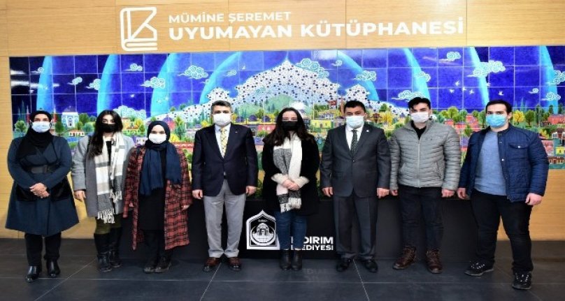 BTÜ'den Uyumayan Kütüphane'ye tam not